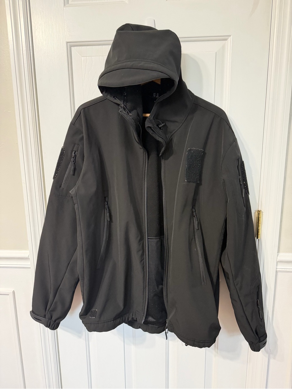 Black Tactical Jacket Mens Size L Full Zip Hooded Zipper Pockets Softshell
